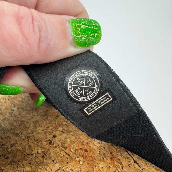 EUC Keen Elle Mixed Slide Sandal Black Leather Birch 9 Womens - Picture 5 of 7